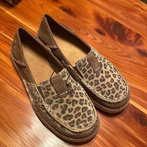 Womens Ariat Cruiser